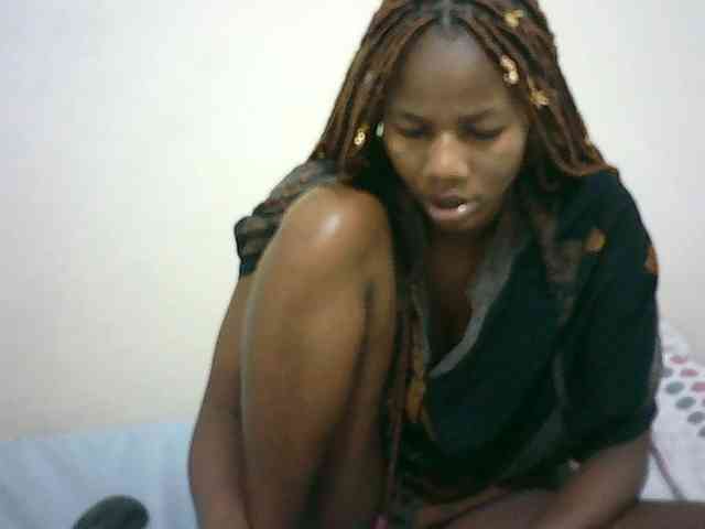 Sexyqueen2 webcam