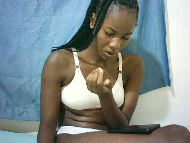 Sexyqueen2 webcam