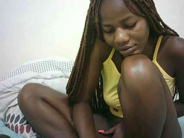 Sexyqueen2 webcam