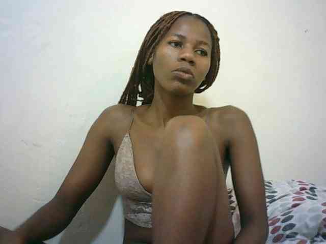 Sexyqueen2 webcam