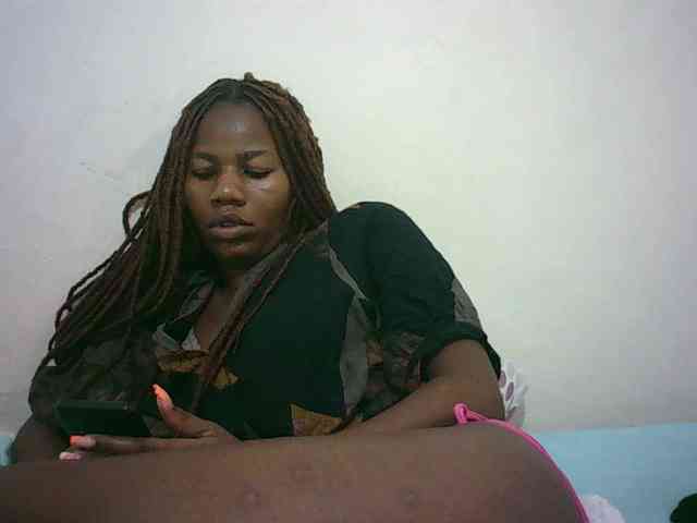 Sexyqueen2 webcam