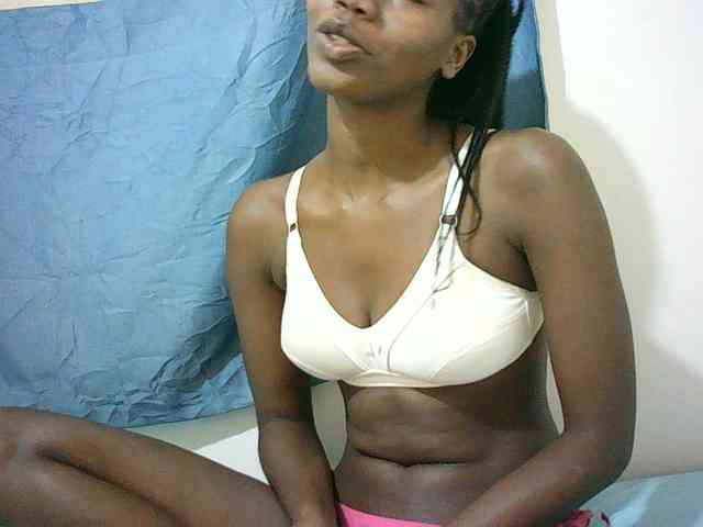 Sexyqueen2 webcam