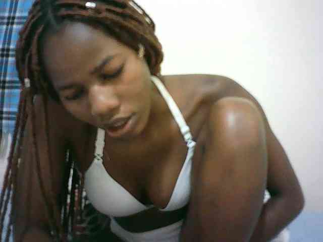 Sexyqueen2 webcam