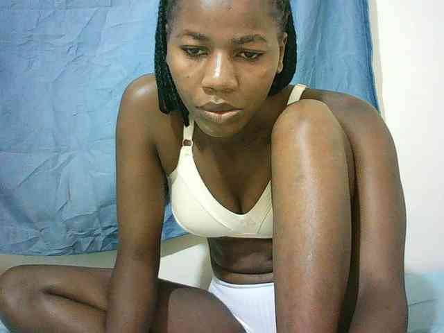 Sexyqueen2 webcam