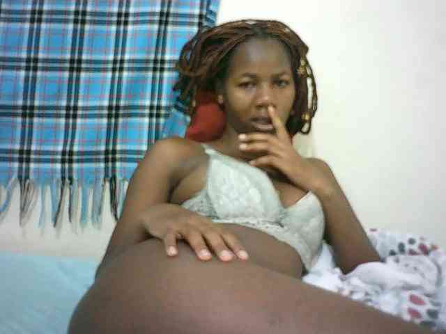 Sexyqueen2 webcam