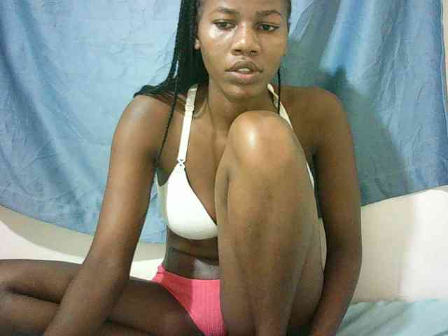 Sexyqueen2 webcam