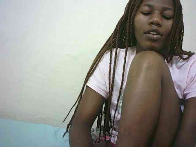Sexyqueen2 webcam