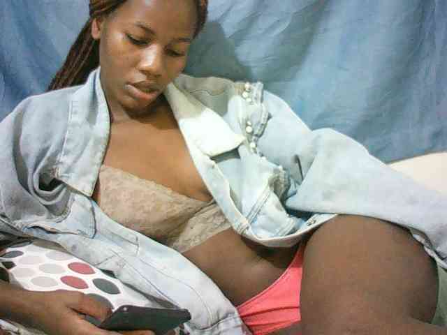 Sexyqueen2 webcam