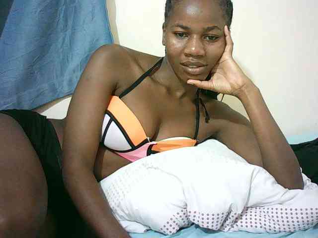 Sexyqueen2 webcam