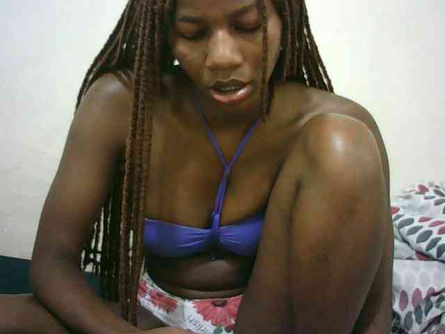 Sexyqueen2 webcam