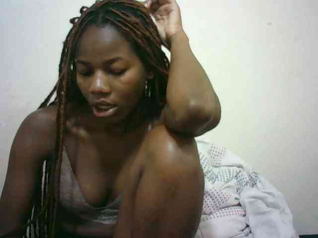 Sexyqueen2 webcam
