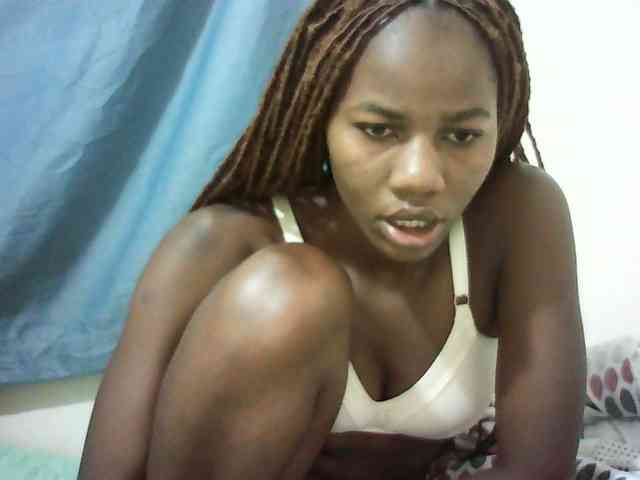 Sexyqueen2 webcam