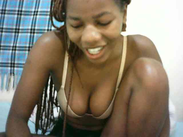 Sexyqueen2 webcam