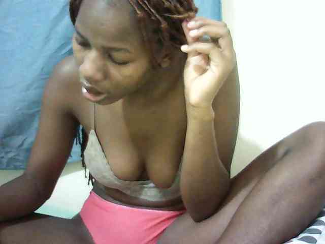 Sexyqueen2 webcam