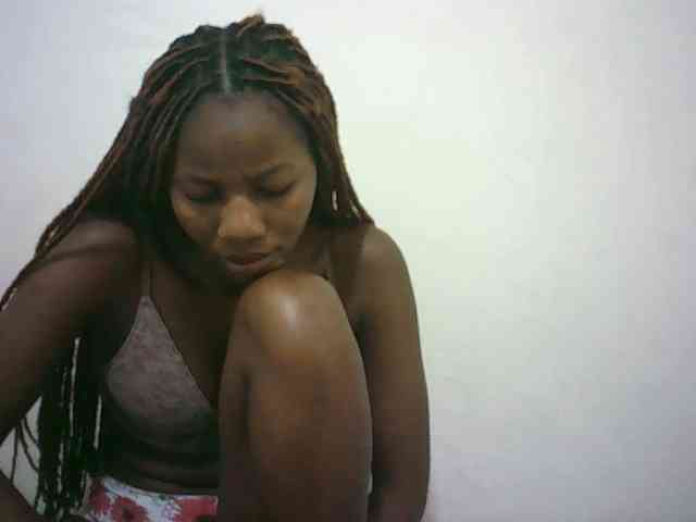Sexyqueen2 webcam