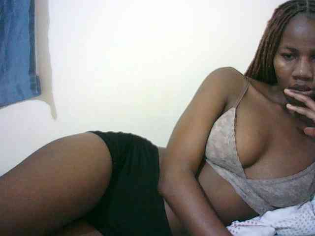 Sexyqueen2 webcam
