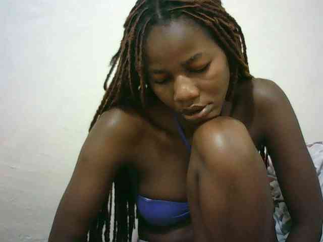 Sexyqueen2 webcam