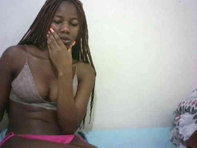 Sexyqueen2 webcam