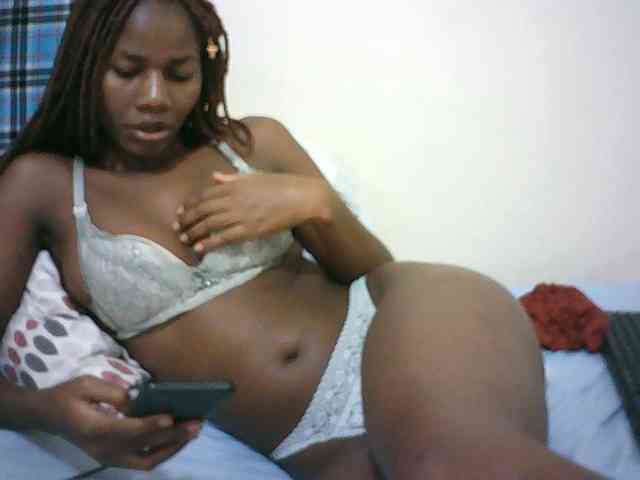 Sexyqueen2 webcam