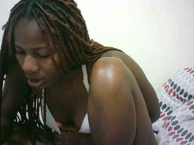 Sexyqueen2 webcam