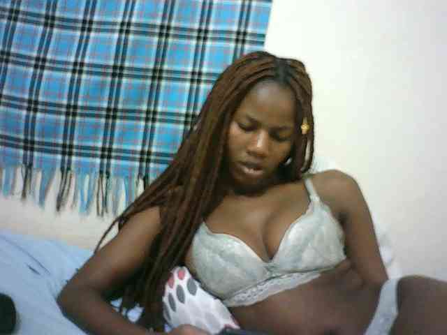 Sexyqueen2 webcam