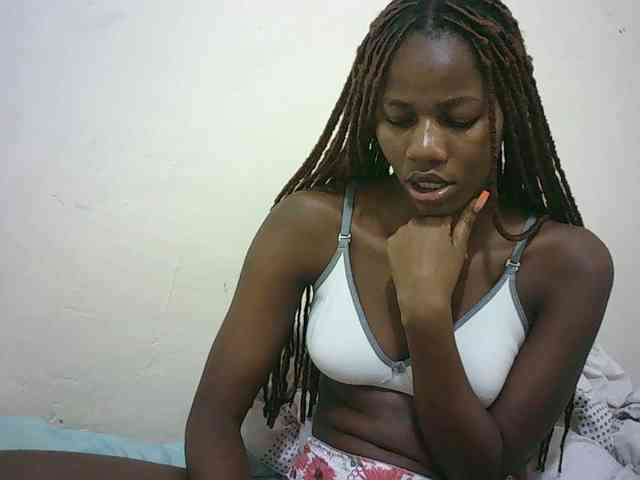 Sexyqueen2 webcam