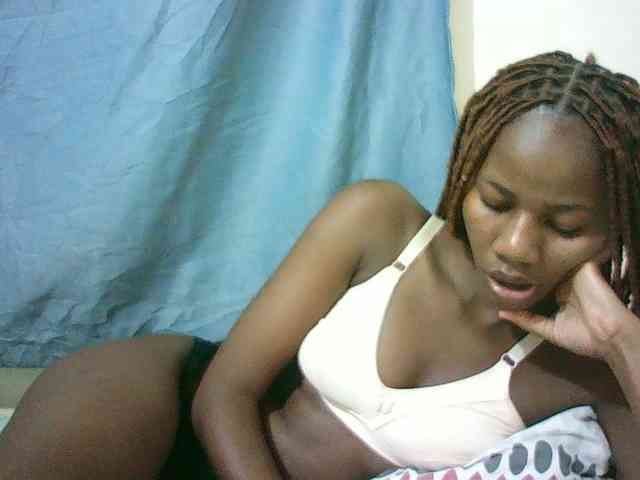 Sexyqueen2 webcam