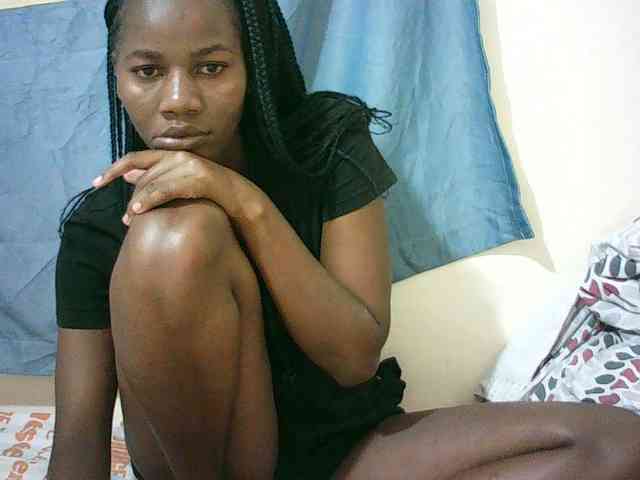 Sexyqueen2 Live Webcam on BongaCams
