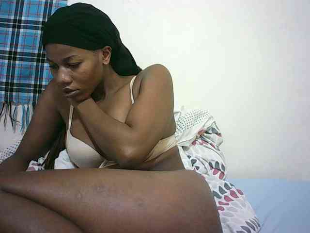 Sexyqueen2 webcam