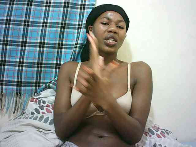 Sexyqueen2 webcam