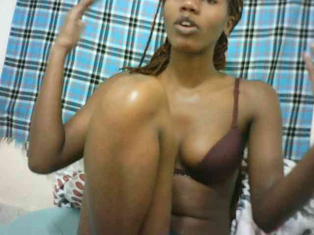 Sexyqueen2 webcam
