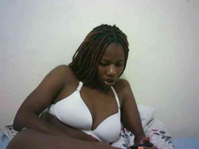 Sexyqueen2 webcam