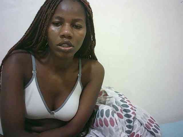 Sexyqueen2 webcam