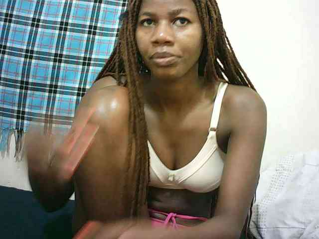 Sexyqueen2 webcam