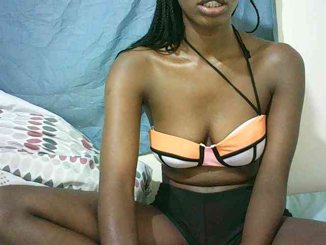 Sexyqueen2 webcam