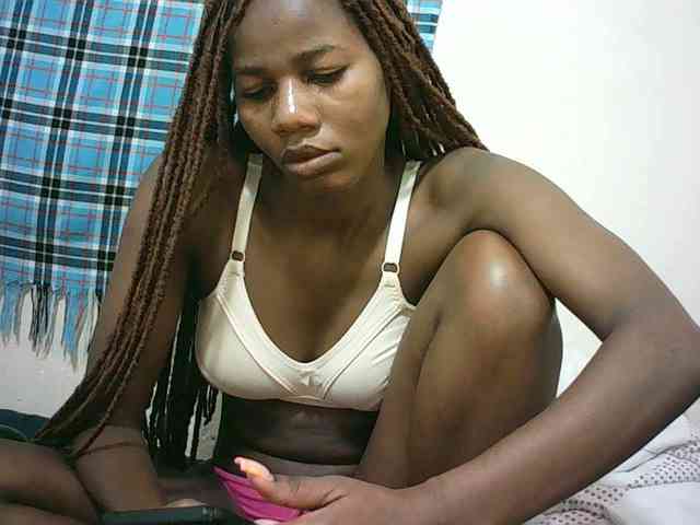 Sexyqueen2 webcam