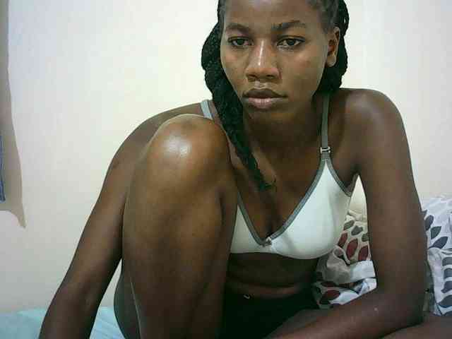Sexyqueen2 webcam