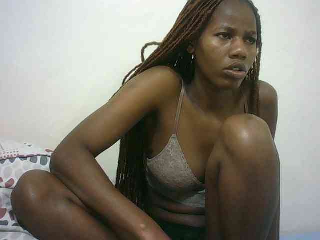 Sexyqueen2 webcam