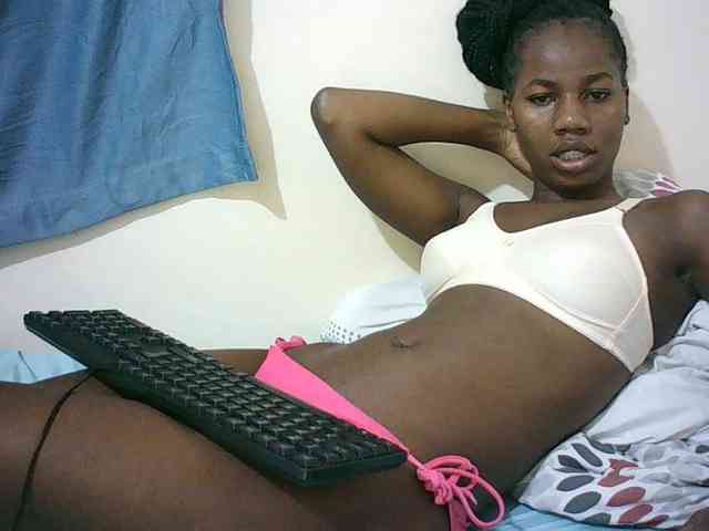 Sexyqueen2 webcam