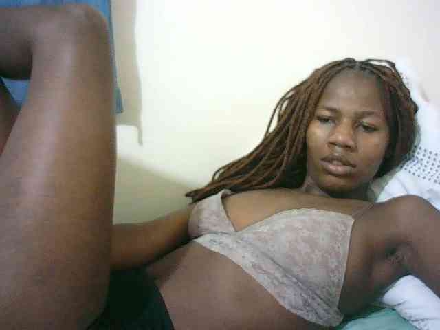 Sexyqueen2 webcam
