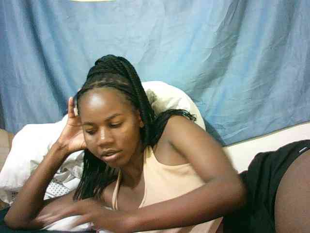 Sexyqueen2 webcam