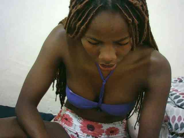 Sexyqueen2 webcam