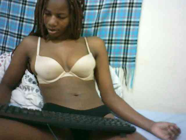 Sexyqueen2 webcam