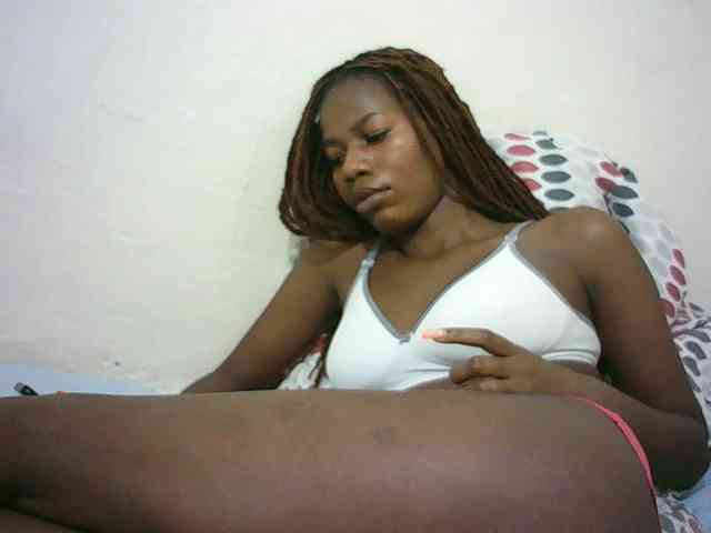 Sexyqueen2 webcam