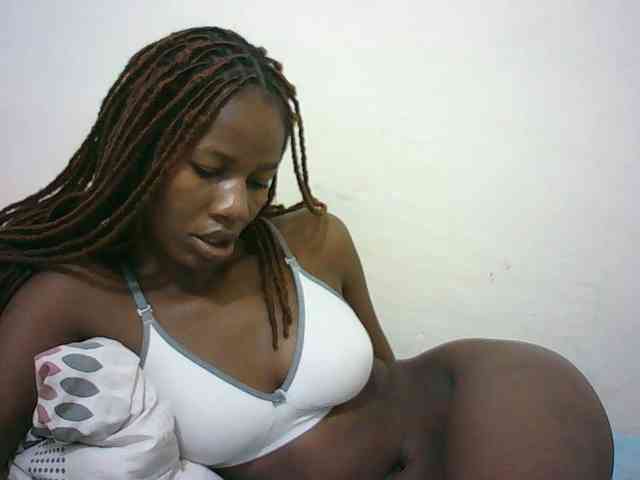 Sexyqueen2 webcam
