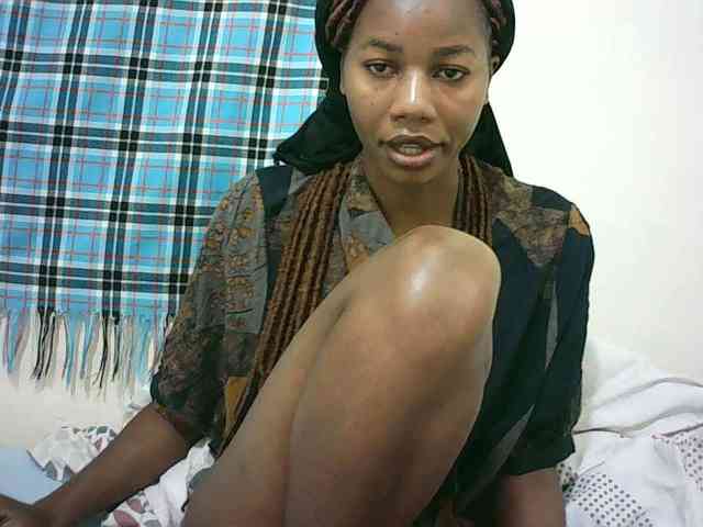 Sexyqueen2 webcam