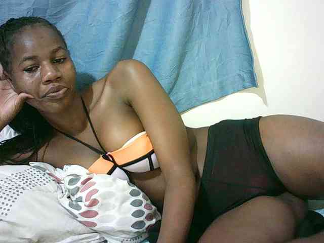 Sexyqueen2 webcam