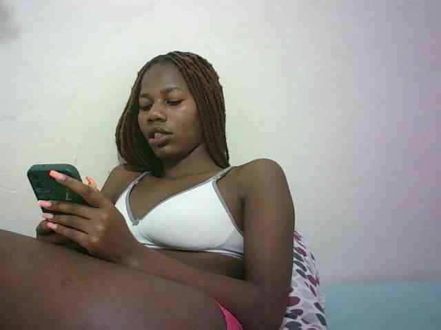 Sexyqueen2 webcam