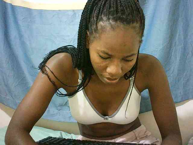 Sexyqueen2 webcam