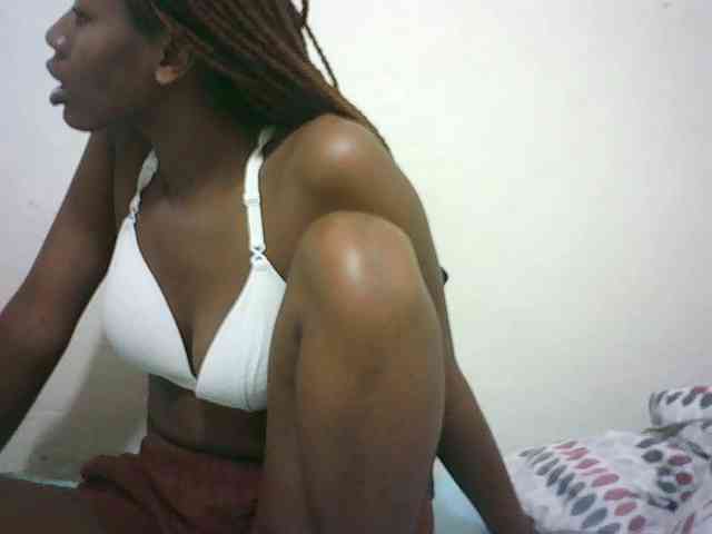Sexyqueen2 webcam